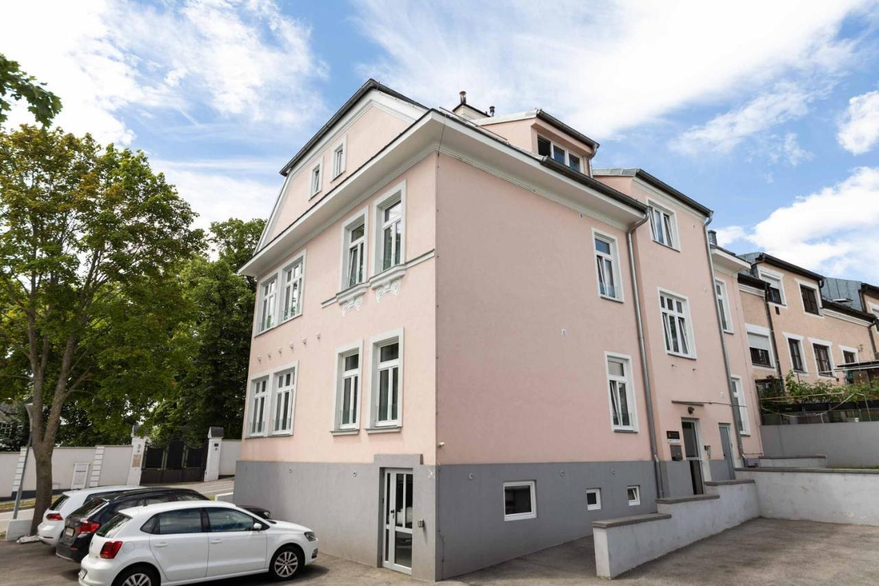 Triangle Apartments Giesshubl المظهر الخارجي الصورة